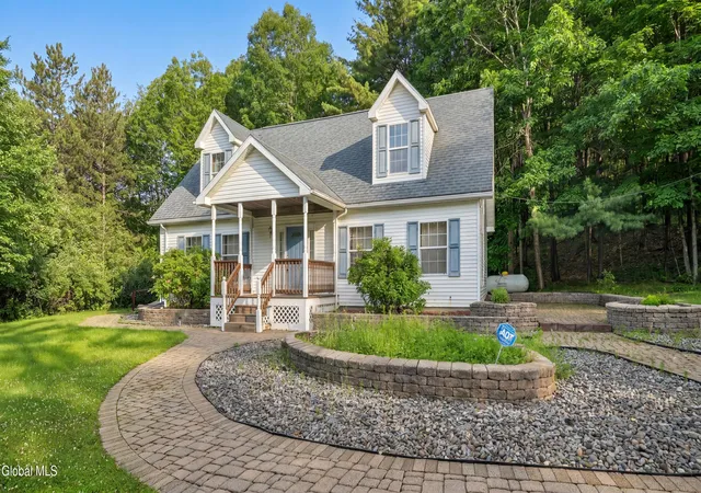 4th image of 533 Glimmerglen Rd, Cooperstown, NY 13326 | MLS# 202614456