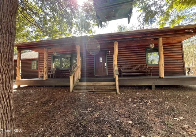 3rd image of 17 Hawkins Ln, Brant Lake, NY 12815 | MLS# 202614463
