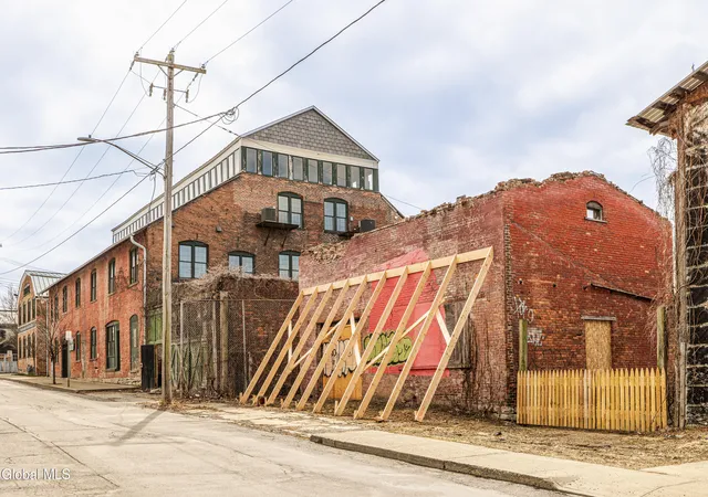 1st image of 357 Columbia St, Hudson, NY 12534 | MLS# 202614562
