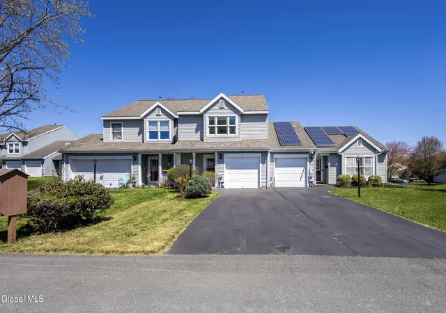 Homes for sale in East Greenbush, NY | 4 Justine Ct, East Greenbush, NY 12144 | MLS# 202616066