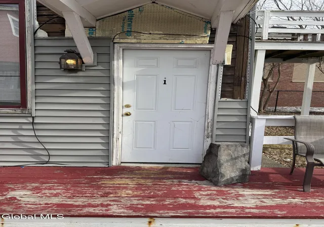 4th image of 212 Regent St, Saratoga Springs, NY 12866 | MLS# 202621761