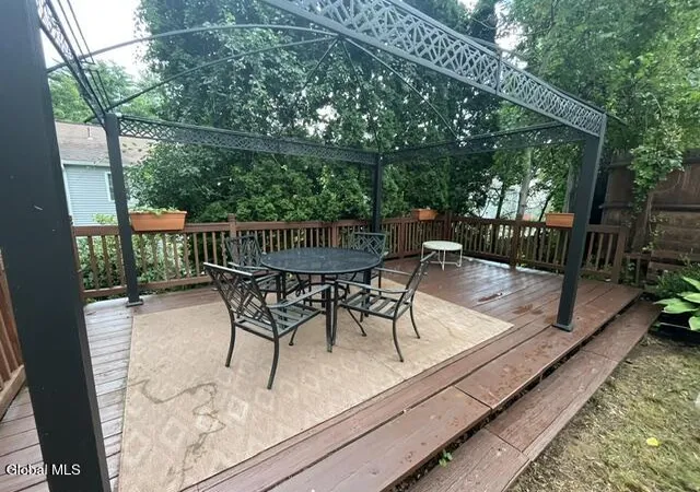 Photo 3 of Townhouse for sale at 409 Antler Ct, Ballston Spa, NY 12020 | MLS# 202614800 | Listing updated on 2026-09-03