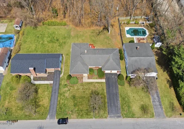 2nd image of 121 5th Ave, Saratoga Springs, NY 12866 | MLS# 202615184