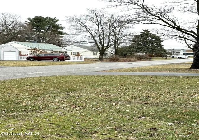 21st image of 18 Prospect Dr, Queensbury, NY 12804 | MLS# 202614890