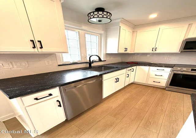 4th image of 18 Prospect Dr, Queensbury, NY 12804 | MLS# 202614890