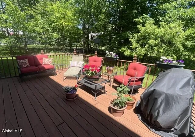 Homes for sale in Cobleskill, NY | 202 Grandview Dr, Cobleskill, NY 12043 | MLS# 202614915