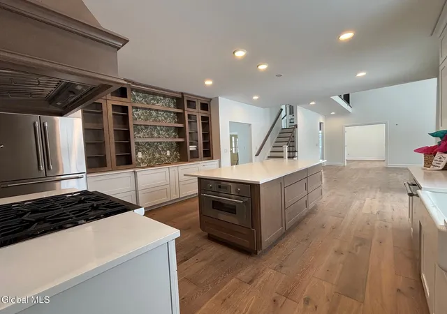 4th image of 14 Brookhaven Ct, Saratoga Springs, NY 12866 | MLS# 202614918