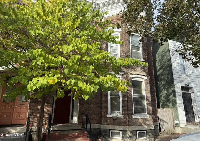1st image of 229 Green St, Schenectady, NY 12305 | MLS# 202615473