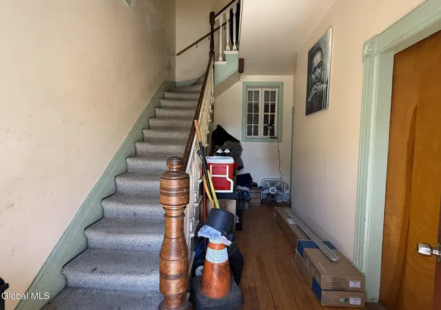 3rd image of 229 Green St, Schenectady, NY 12305 | MLS# 202615473