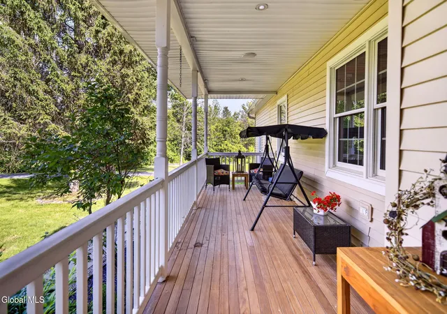 Photo 3 of Sale Pending at 25 Outlet Rd, Ballston Lake, NY 12019 | MLS# 202620651 | Listing updated on 2026-08-31