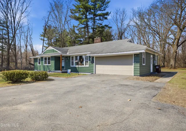 Homes for sale in Fort Edward, NY | 19 Park Ave, Fort Edward, NY 12828 | MLS# 202615003