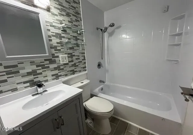 27th image of 51 Sherwood Dr, Latham, NY 12110 | MLS# 202614965