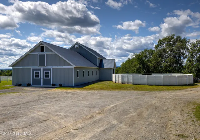 Homes for sale in Fort Edward, NY | 373 County Route 42, Fort Edward, NY 12828 | MLS# 202615377