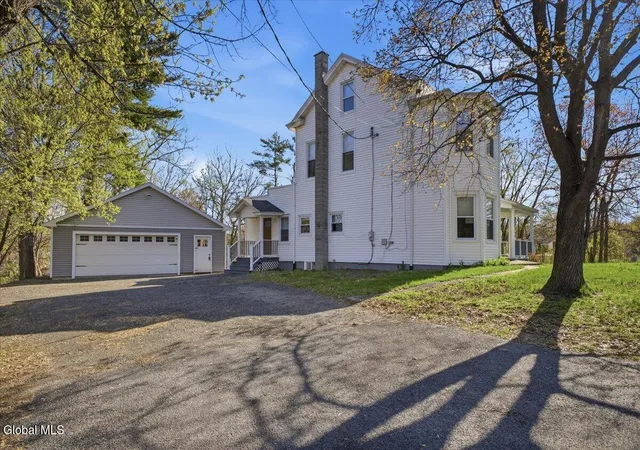 5th image of 3613 Becker St, Schenectady, NY 12304 | MLS# 202615613