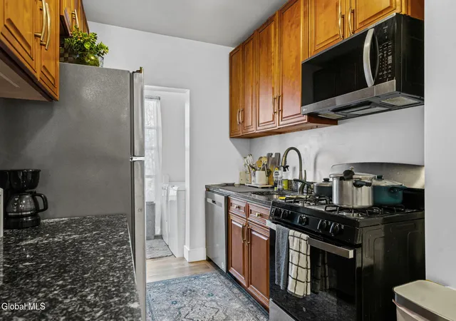 5th image of 186 Main St, Cohoes, NY 12047 | MLS# 202615460