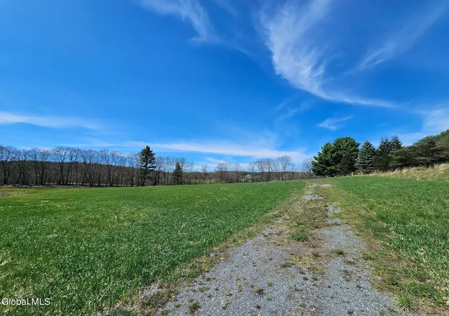 4th image of 83 Mitchell Rd, Hoosick Falls, NY 12090 | MLS# 202615371