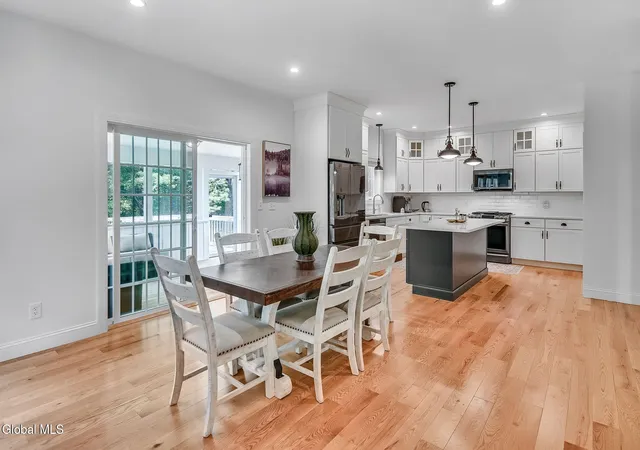3rd image of 6 Pine Bark Pl, Saratoga Springs, NY 12866 | MLS# 202615796