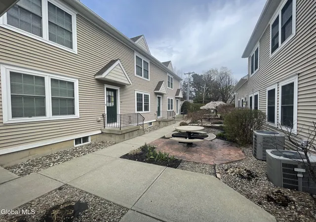 4th image of 1110 Western Ave #APT 9, Albany, NY 12203 | MLS# 202615358