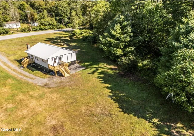 4th image of 1728 N Shore Rd, Hadley, NY 12835 | MLS# 202615456