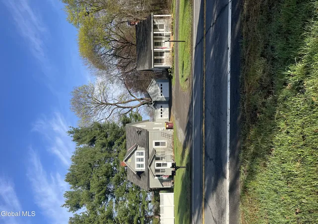Homes for sale in Stuyvesant, NY | 2101 Us 9, Stuyvesant, NY 12173 | MLS# 202615475