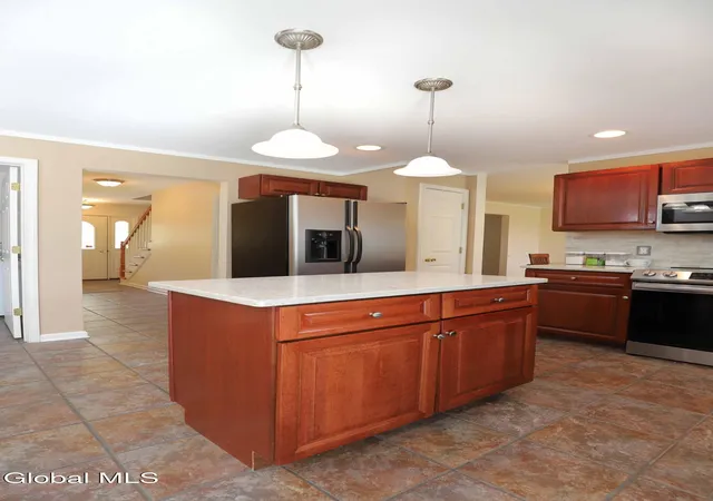 4th image of 511 Tony Dr, Rotterdam, NY 12306 | MLS# 202616789