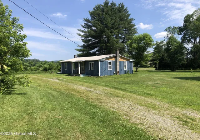 Homes for sale in Salem, NY | 141 Coon Ln, Salem, NY 12865 | MLS# 202615515