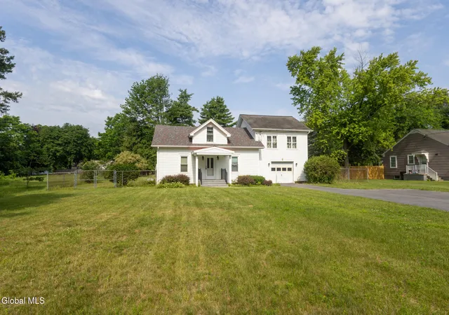 1st image of 595 Gansevoort Rd, South Glens Falls, NY 12803 | MLS# 202621048