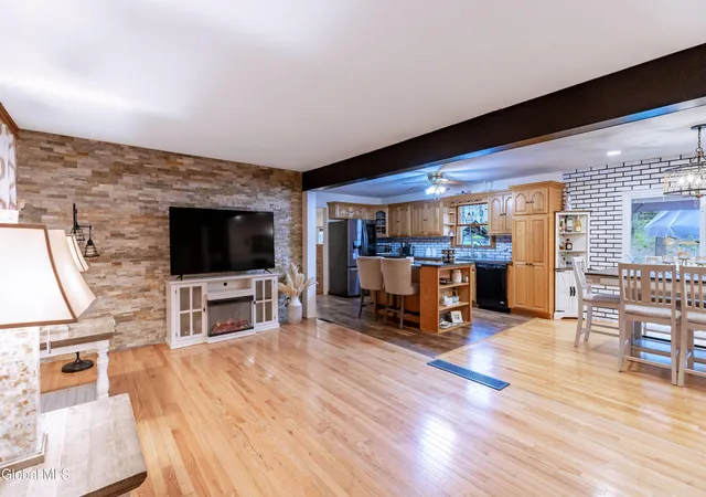 4th image of 1686 Julianne Dr, Castleton On Hudson, NY 12033 | MLS# 202616828