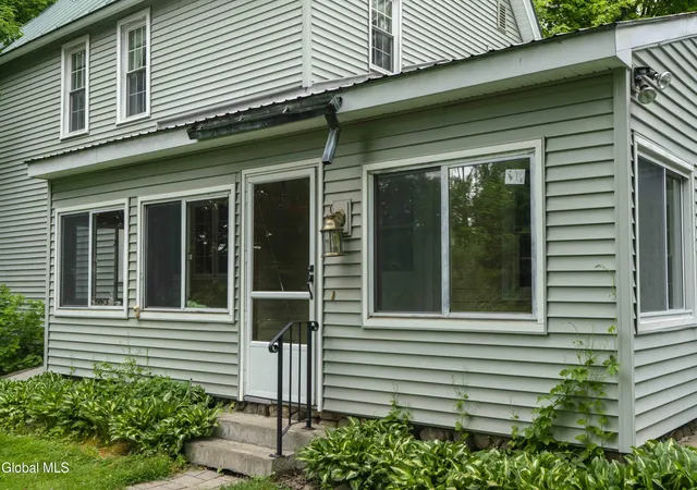 Homes for sale in Milton, NY | 62 Paisley Rd, Milton, NY 12020 | MLS# 202618396