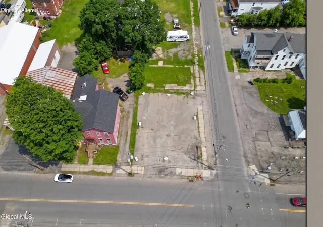 Homes for sale in Gloversville, NY | 129 S Main St, Gloversville, NY 12078 | MLS# 202616177