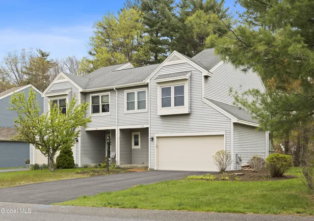 3rd image of 125 Garnett Ln, Guilderland, NY 12159 | MLS# 202616677