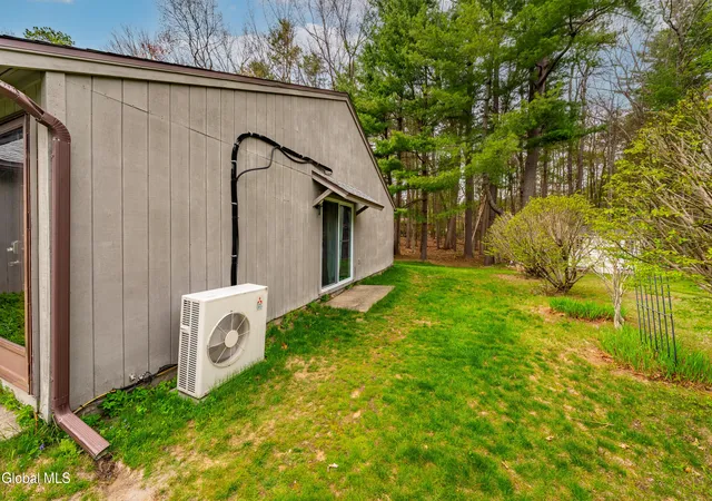 4th image of 23 Pepperbush Pl, Ballston Spa, NY 12020 | MLS# 202616216