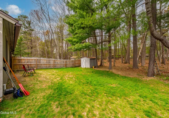 5th image of 23 Pepperbush Pl, Ballston Spa, NY 12020 | MLS# 202616216