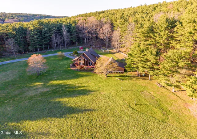 5th image of 220 Stanton Rd, Coeymans, NY 12046 | MLS# 202616582
