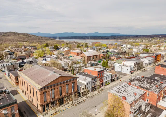 3rd image of 323 Warren St, Hudson, NY 12534 | MLS# 202615928
