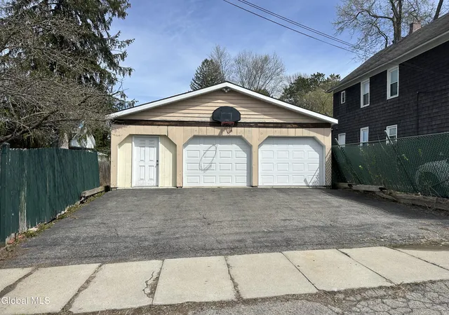 2nd image of 34 Franklin St, Gloversville, NY 12078 | MLS# 202616241