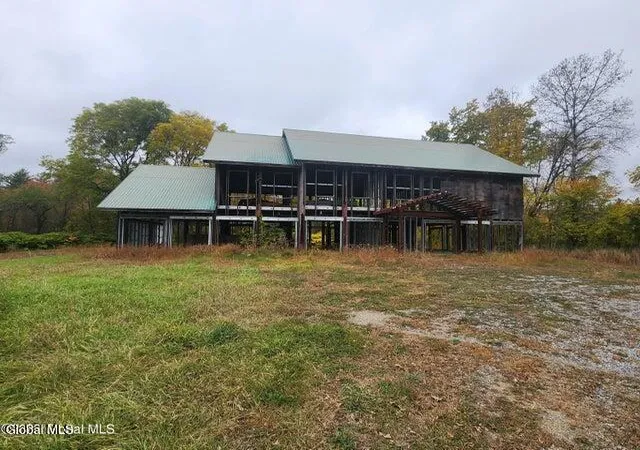 Homes for sale in Corinth, NY | 5015 Route 9n, Corinth, NY 12822 | MLS# 202616671