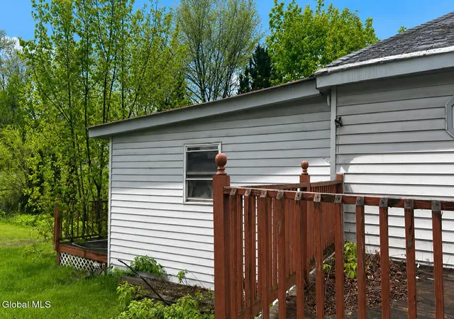 Photo 3 of Single family home for sale at 5 Elizabeth St, Port Henry, NY 12974 | MLS# 202615969 | Listing updated on 2026-09-11