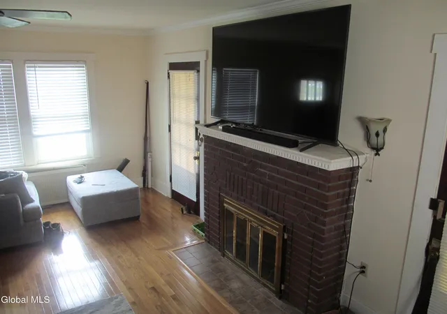5th image of 1103 Earl Ave, Schenectady, NY 12309 | MLS# 202616016