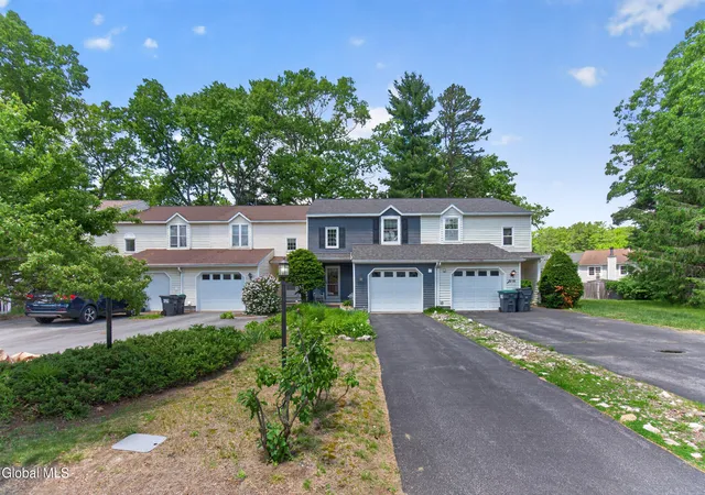 Homes for sale in Milton, NY | 516 Elk Cir, Milton, NY 12020 | MLS# 202618781