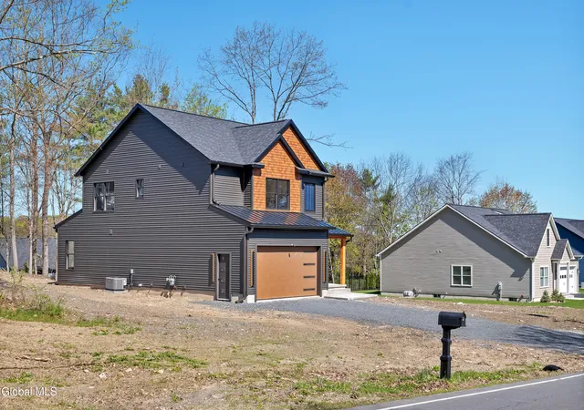 4th image of 130 Hidley Rd, Wynantskill, NY 12198 | MLS# 202616089