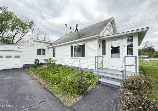4th image of 11 Bly Ave, Hudson Falls, NY 12839 | MLS# 202617539