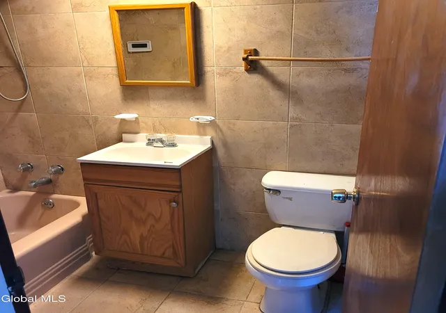 Listing Photo 2 - Condo for sale in building located at 10803 New York 32, Greenville, NY 12083 - Unit #