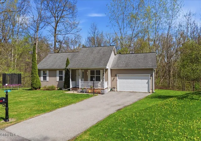 Homes for sale in Moreau, NY | 4 Mockingbird Ln, Moreau, NY 12828 | MLS# 202616485