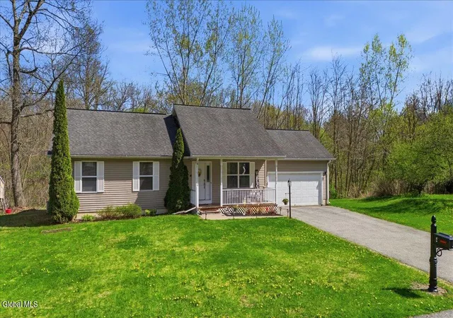3rd image of 4 Mockingbird Ln, Fort Edward, NY 12828 | MLS# 202616485
