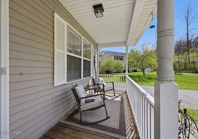 4th image of 4 Mockingbird Ln, Fort Edward, NY 12828 | MLS# 202616485