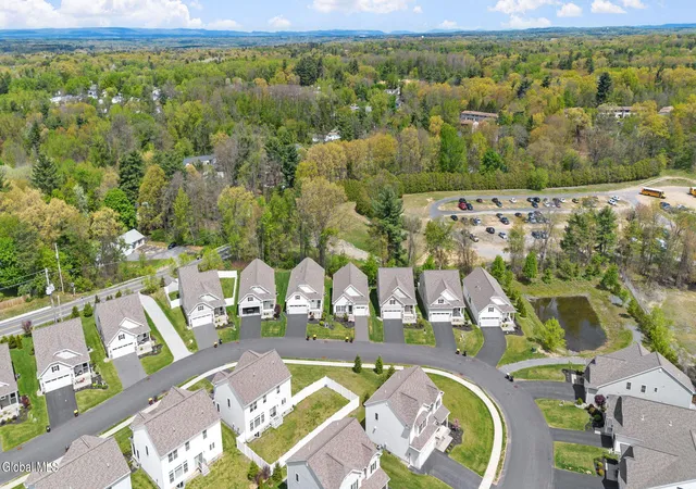 35th image of 15 Bradley Cir, Halfmoon, NY 12065 | MLS# 202617291