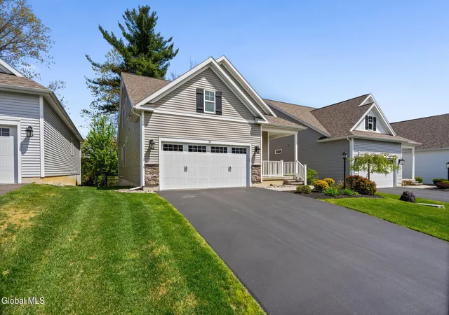 3rd image of 15 Bradley Cir, Halfmoon, NY 12065 | MLS# 202617291