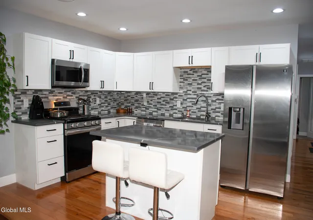 3rd image of 1862 8Th Ave, Watervliet, NY 12189 | MLS# 202616639