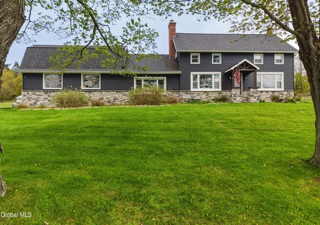 Photo 4 of Single family home for sale at 106 Mosher Rd, Sand Lake, NY 12153 | MLS# 202616827 | Listing updated on 2026-09-17